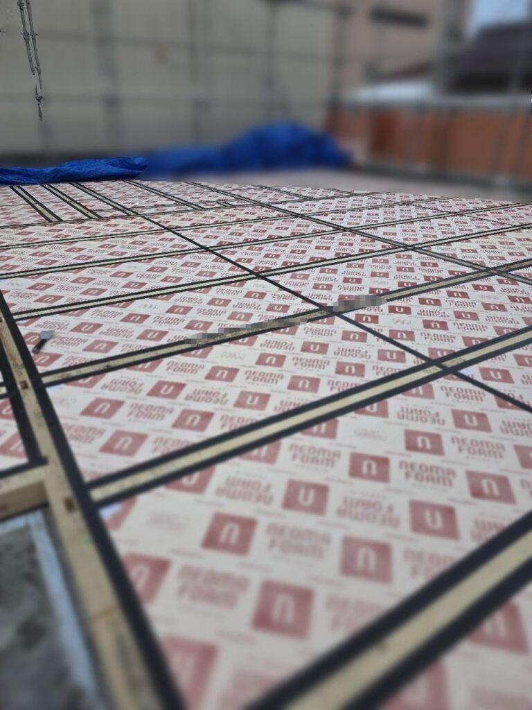 八戸市・十和田市・三沢市でリノベするなら「わが家のリノベ」　 新築工事がはじまりました